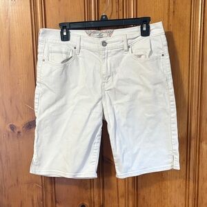 Levi's White Denim Shorts - High Rise - Size 10